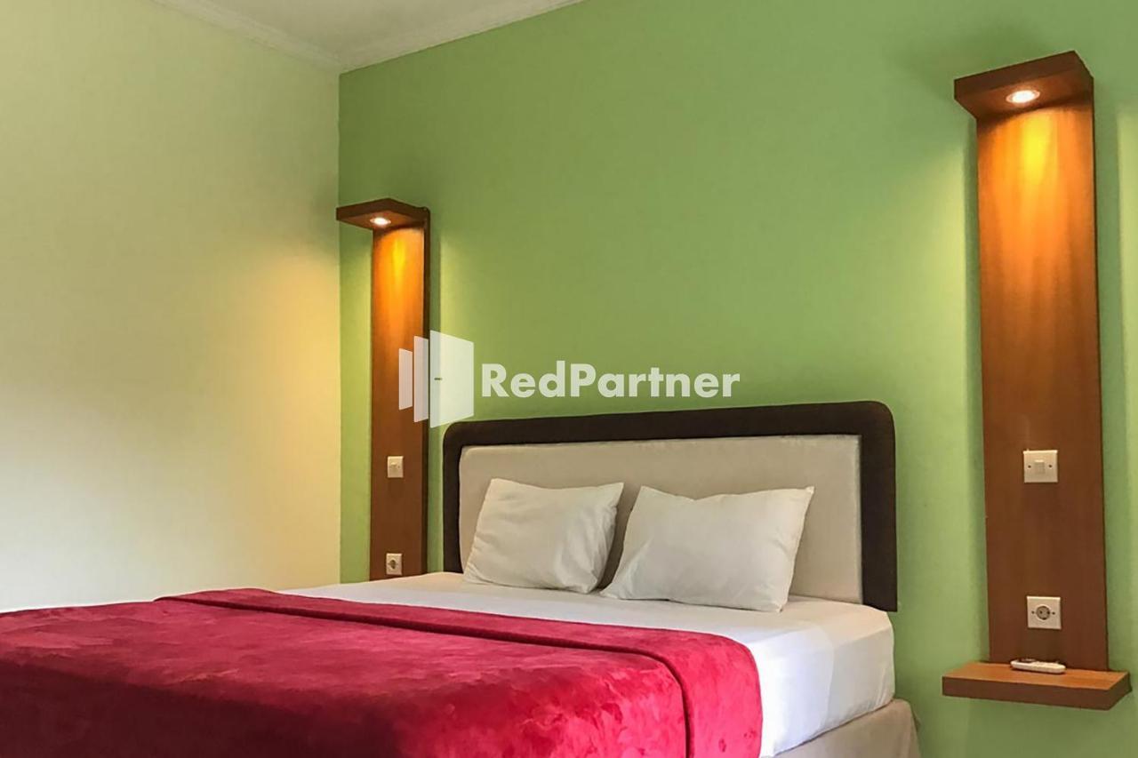 Pondok Mesari Redpartner Near Legian Beach Екстериор снимка
